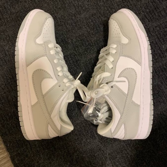 Nike dunk sb grey size 7W, but fits 7.5/8W - Picture 1 of 3